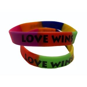 LOVE WINS 2 Pack Inspirational‎ Silicone Adult Rainbow Wristbands Bracelet New
